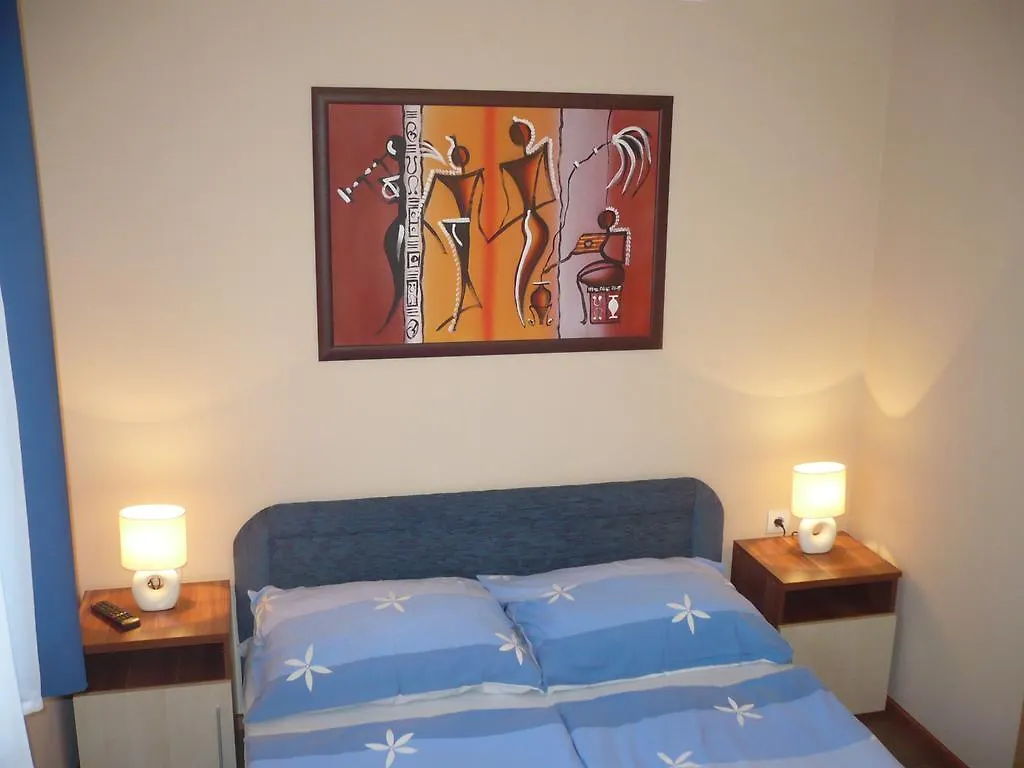 Eszter apartmanház Hajdúszoboszló Apartman
